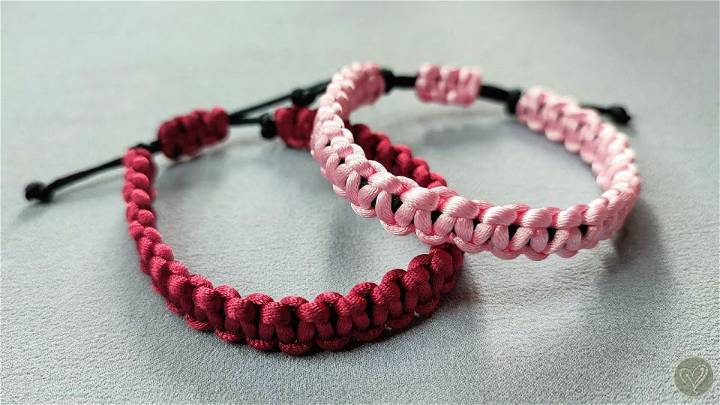 DIY Macrame Bracelet Square Knot