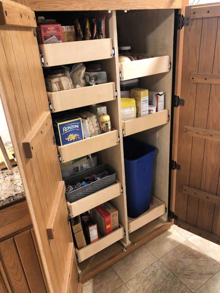 DIY Pull Out Pantry Shelves