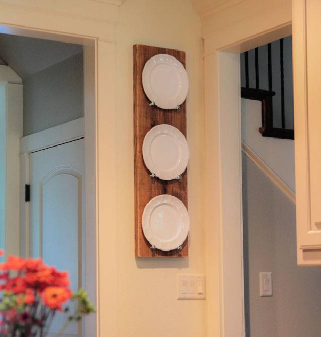 DIY Small Plate Rack for Under $10