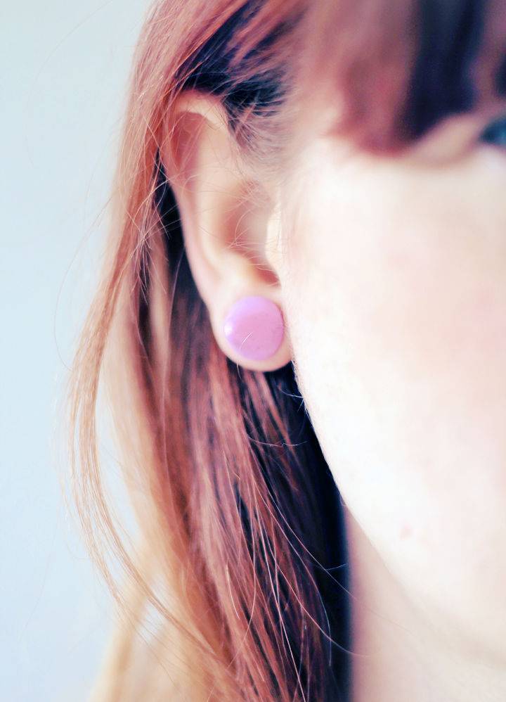 DIY Stud Earrings Made From Magnets
