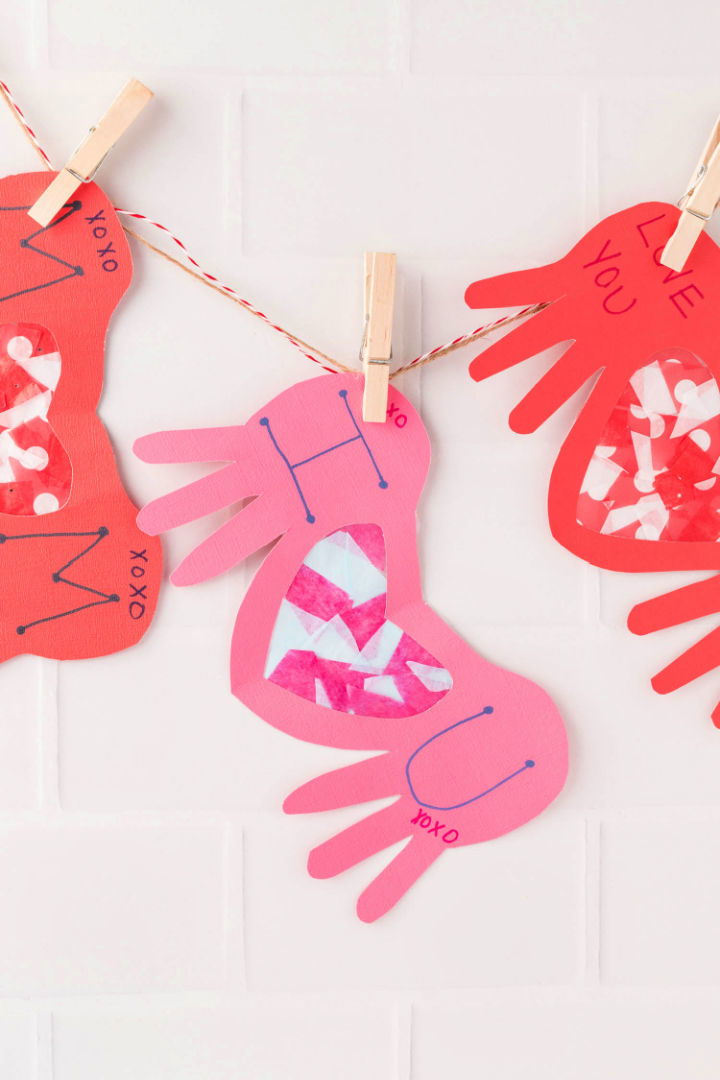 DIY Valentine's Handprint Art