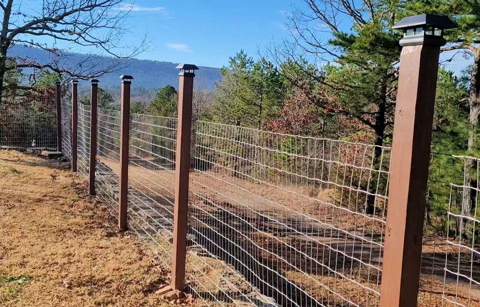 Making a Woven Wire Front Yard Fence