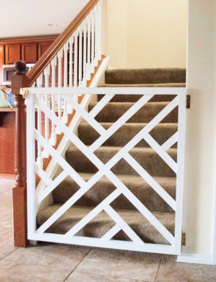 Do It Yourself Chippendale Pet Gate
