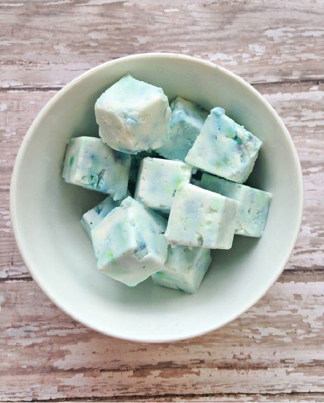 Easy DIY Vapor Rub Shower Melts