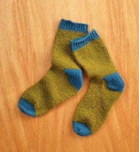 40 Free Crochet Sock Patterns to Get Cozy Socks