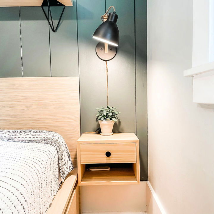 DIY Floating Night Stands With Drawer