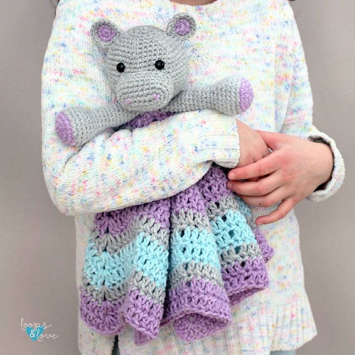 Free Crochet Hippo Lovey Pattern