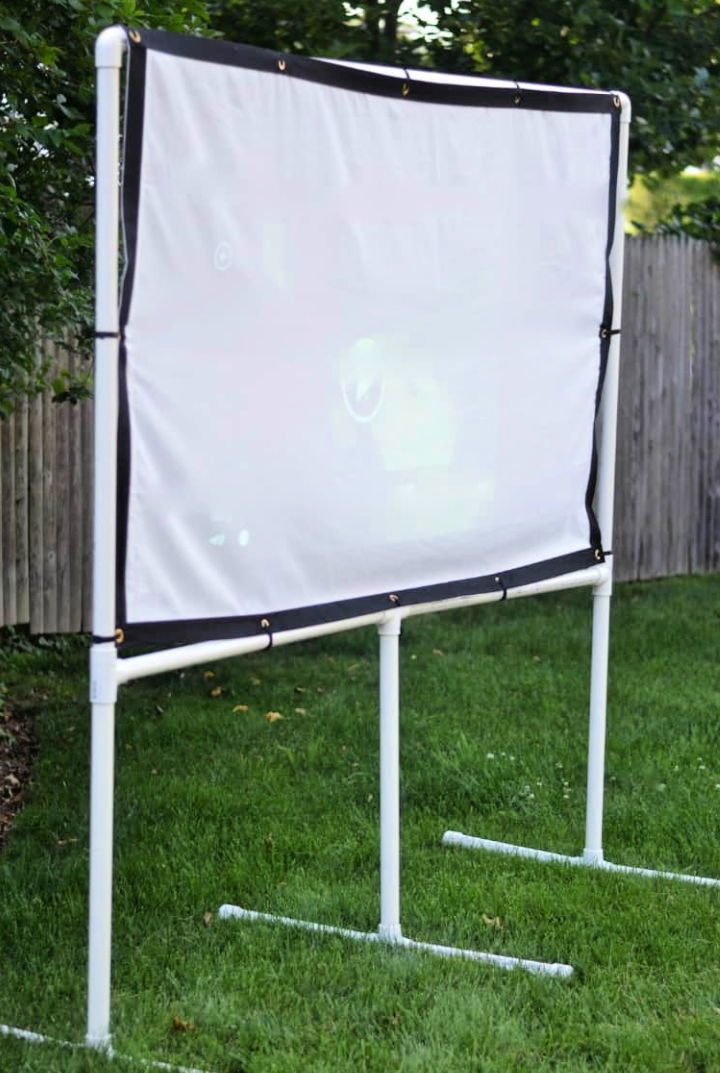 Homemade Backyard Movie Screen