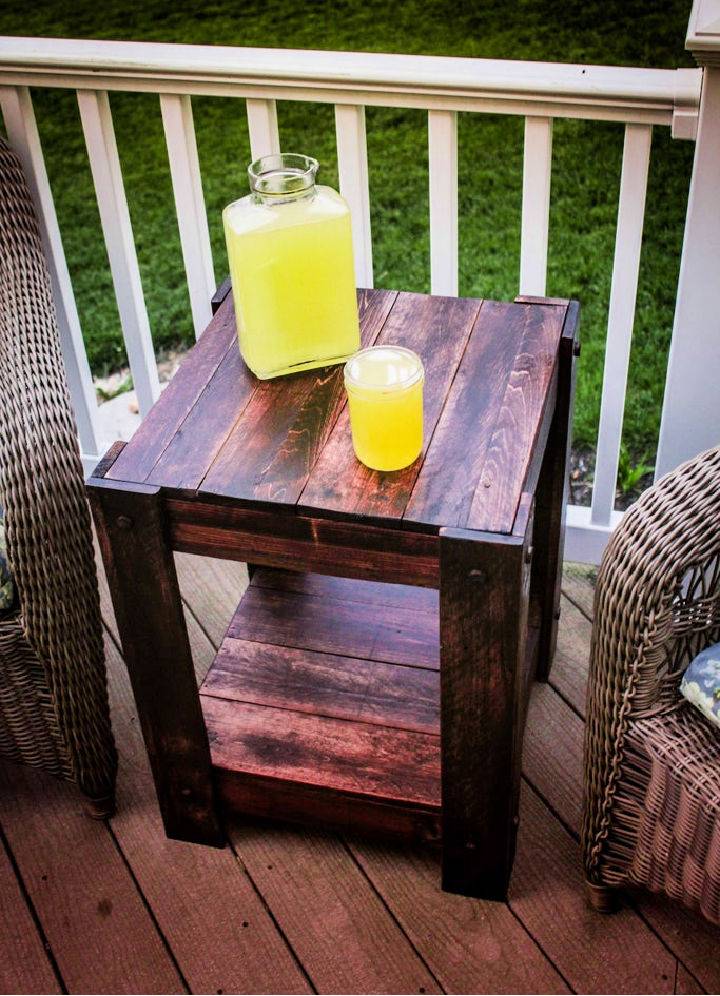 Handmade End Table Using Pallet