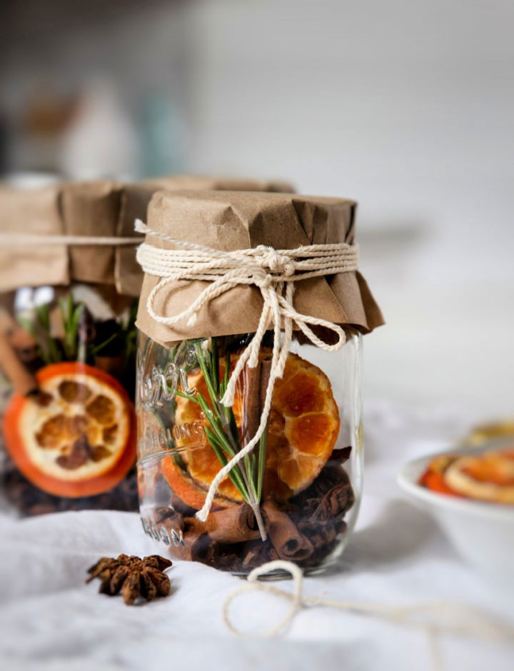 Handmade Stove Top Holiday Potpourri 