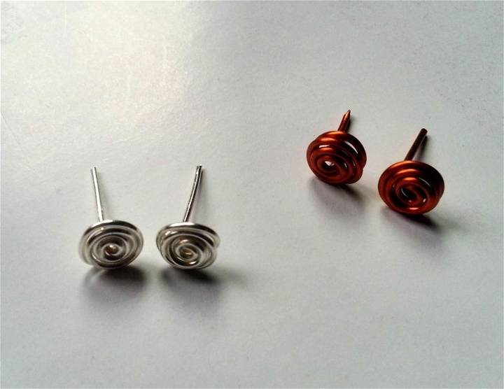 How to Make Swirly Stud Earrings