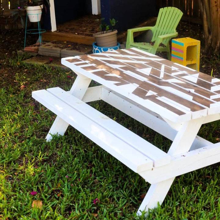 How to Build and Paint a Picnic Table