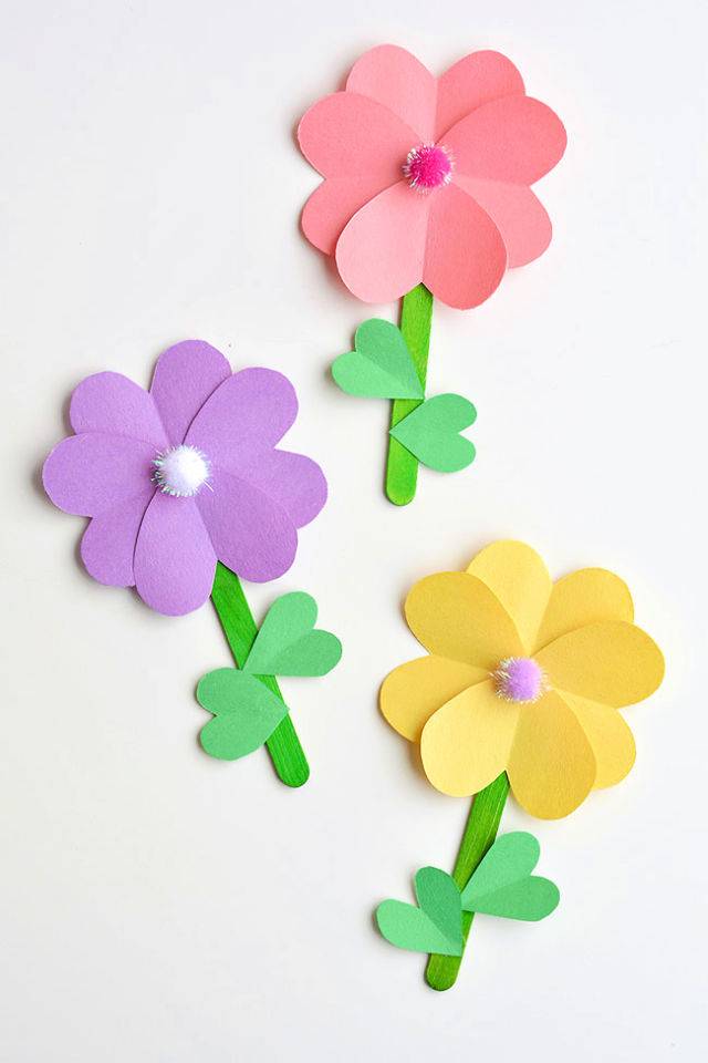 How to Construction Paper Flowers