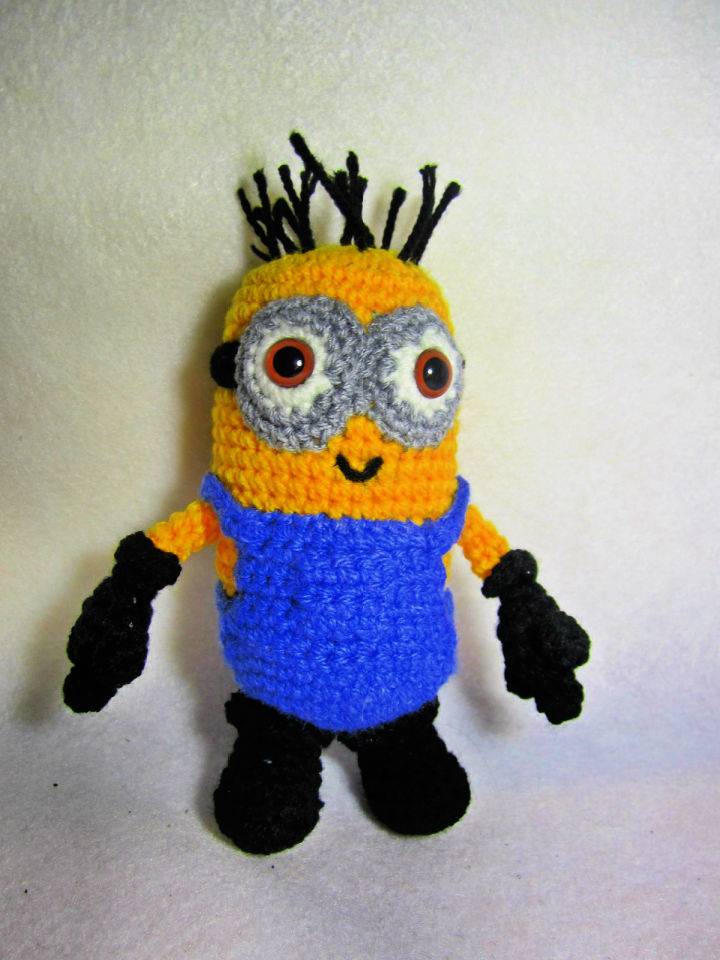 How to Crochet a Minion Free Pattern