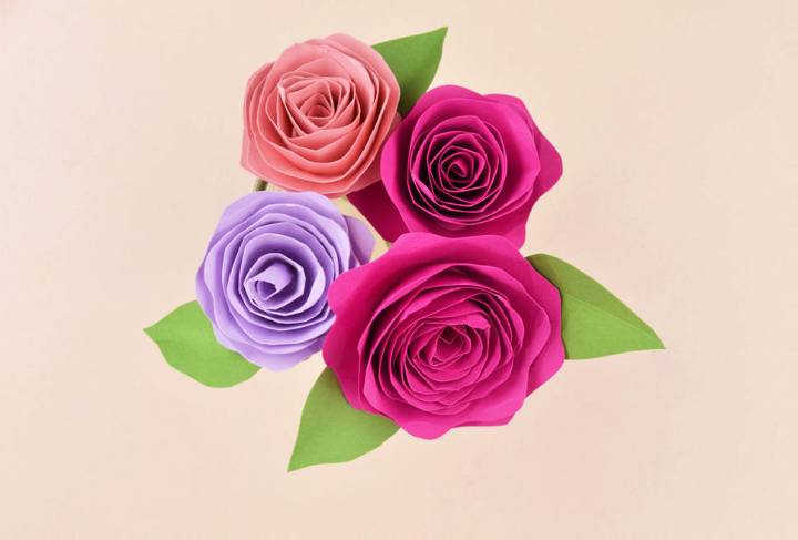 DIY Paper Flowers for Valentine’s Day Décor