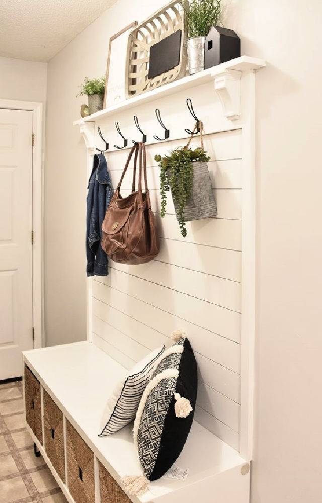 How to Make a Shiplap Hall Tree With Bench