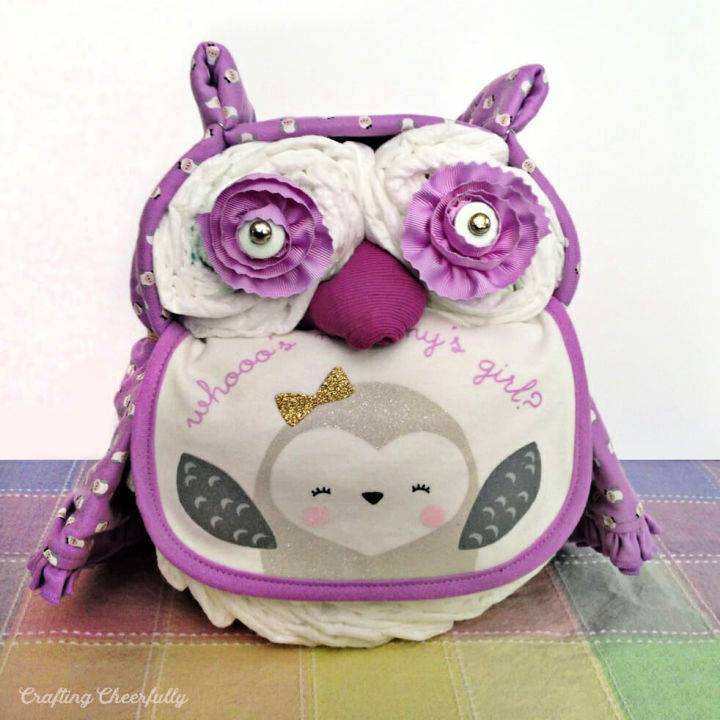 Cute DIY Owl Diaper Cake 