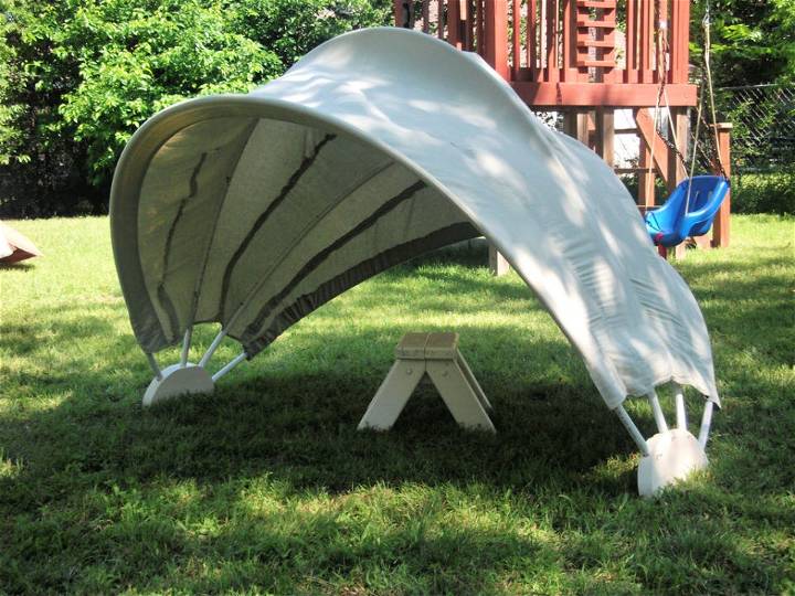 Inexpensive DIY Clamshell Sunshade