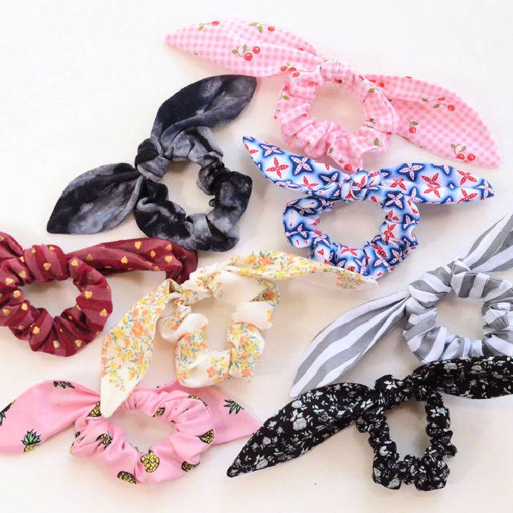 Free Knot Bow Scrunchie Sewing Pattern