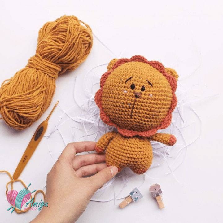 Little Lion Amigurumi Crochet Pattern