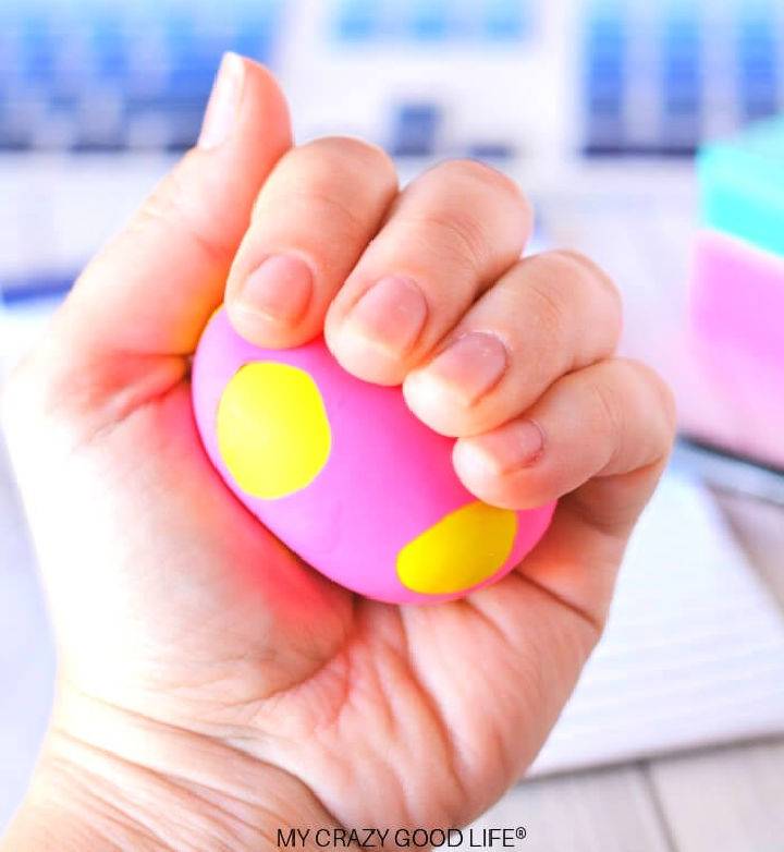 Make Your Own Stress Ball Out of Balloon