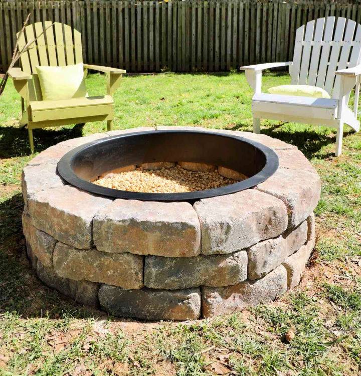 Make a Patio Fire Pit With Gravel