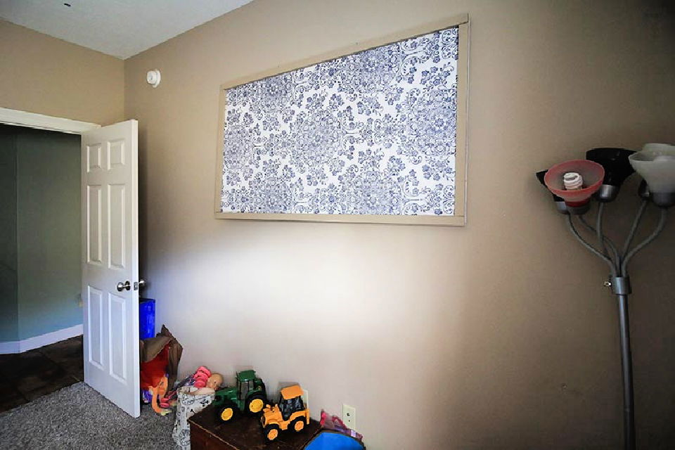 Make Your Own Projector Screen 