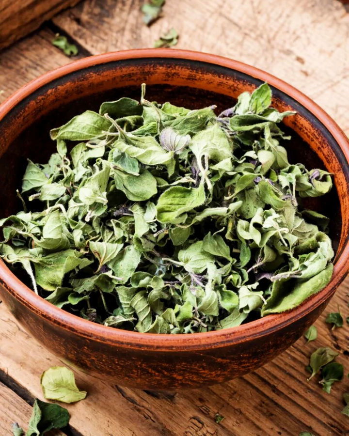 Making Dried Herbs in the Microwave