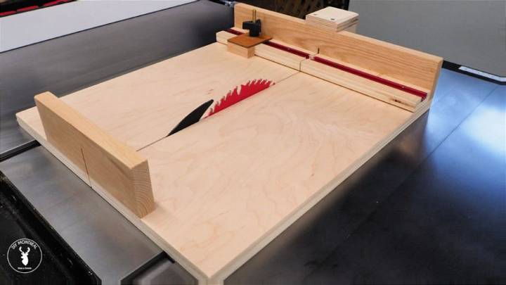 Making Your Own Small Parts Crosscut Sled