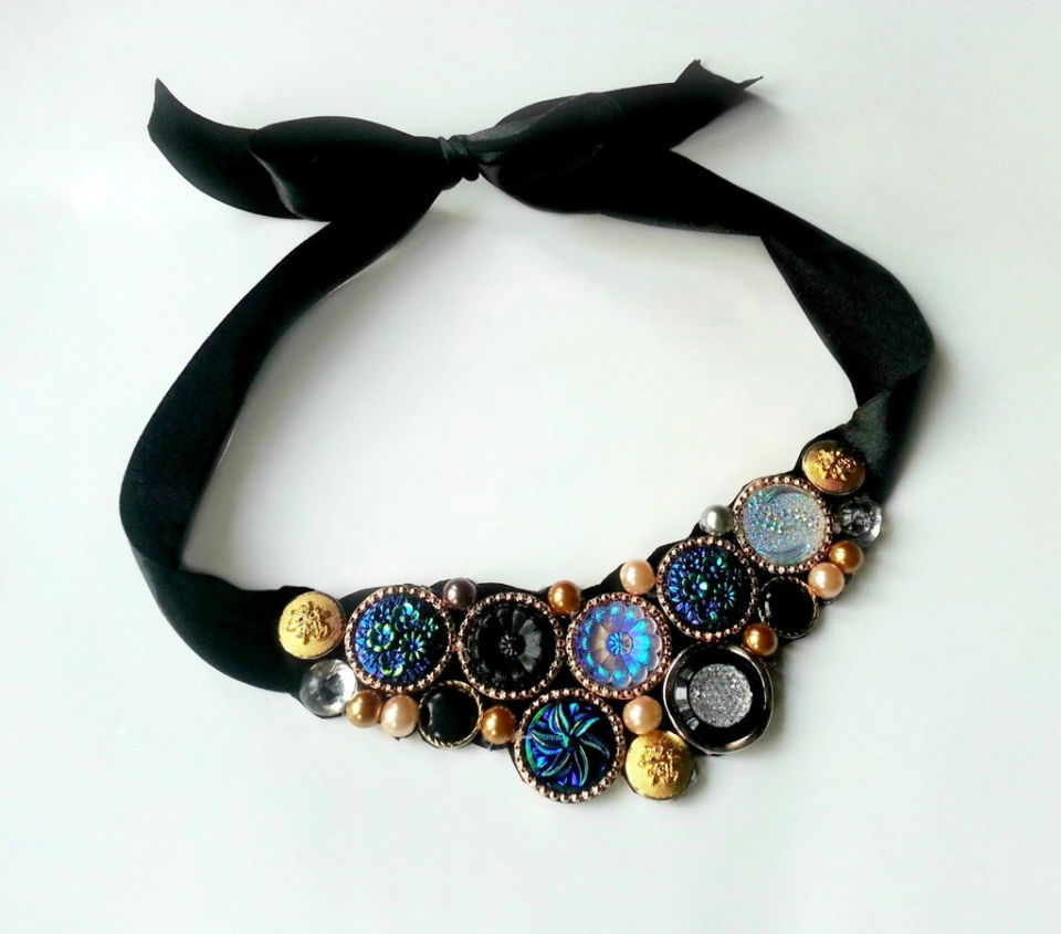 Making Your Own Vintage Button Necklace