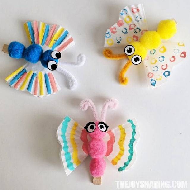 Making a Cupcake Liner Butterfly