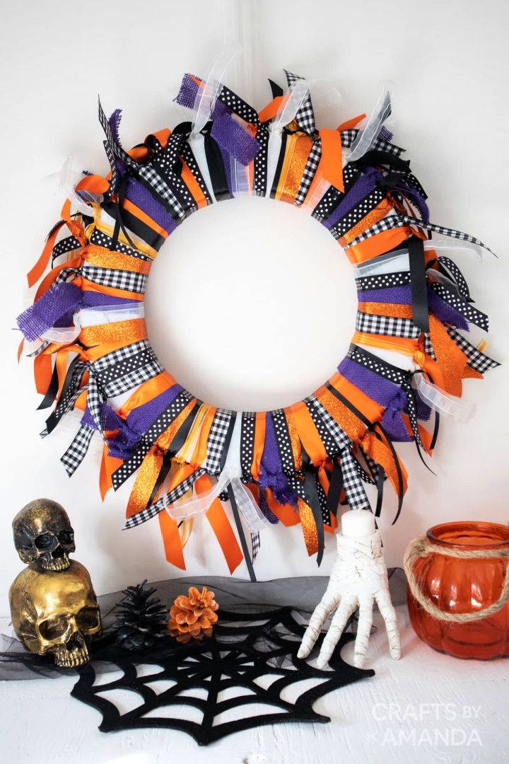 Making a Ribbon Wreath for Halloween