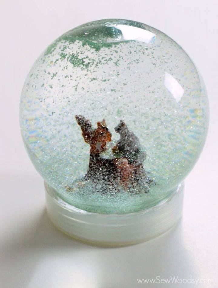 Making a Winter Snow Globe - Step by Step
