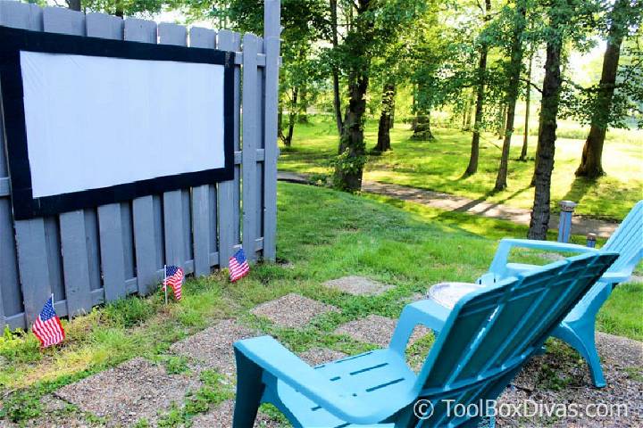 Making an Outdoor Movie Theater and Projection Screen