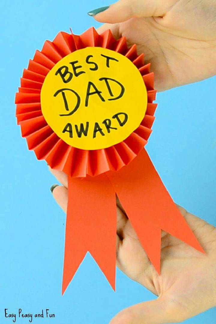 Paper Award Ribbon Craft for Father's Day