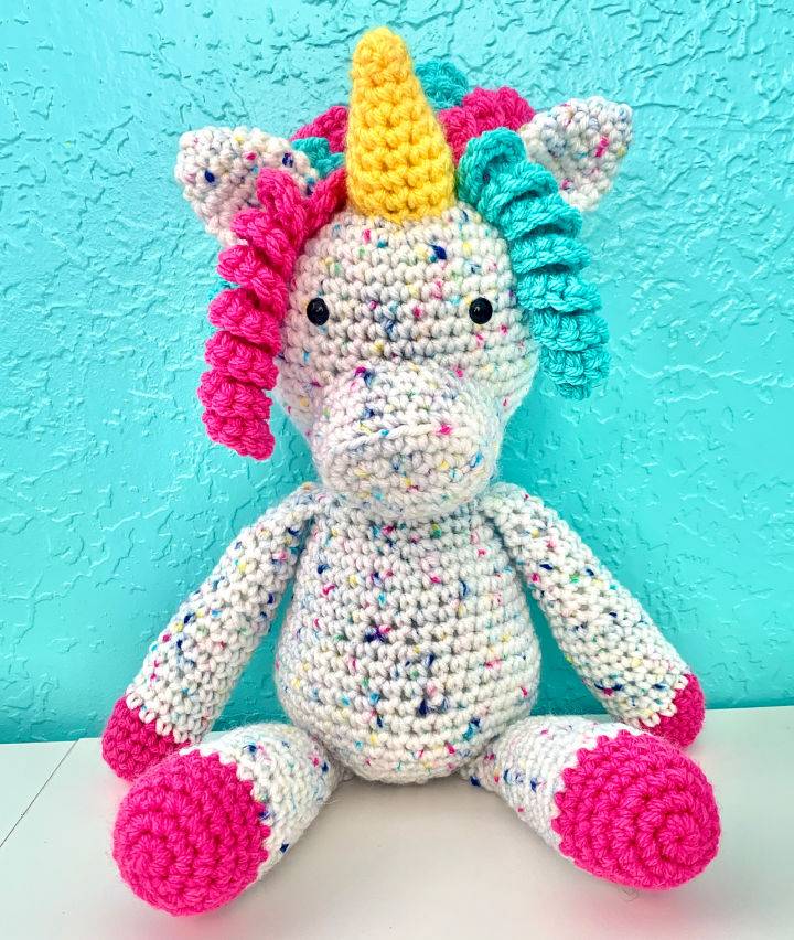 Free Penelope the Unicorn Crochet Pattern