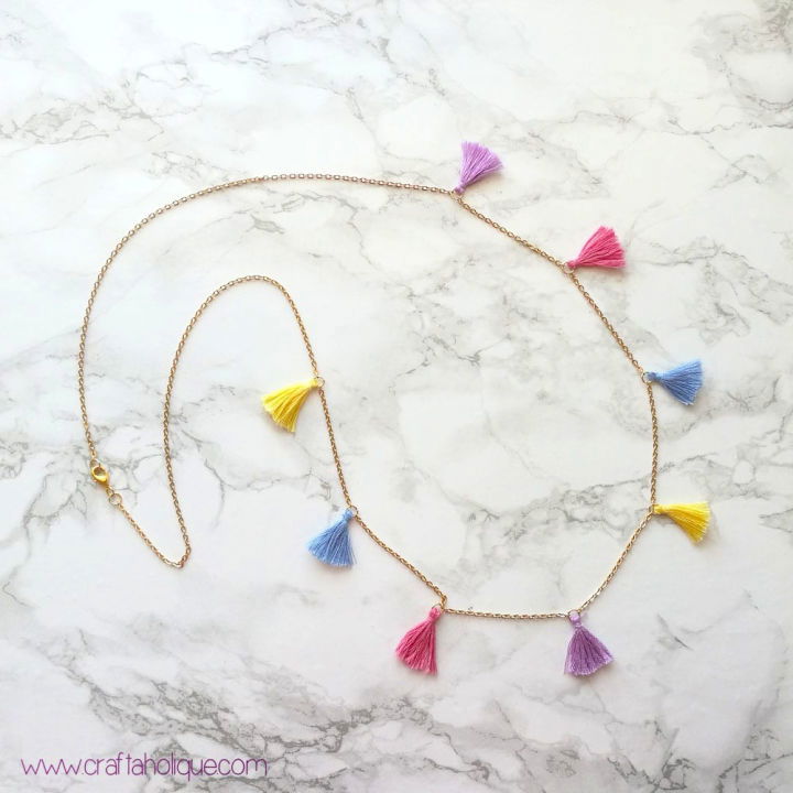 Pretty DIY Tassel Necklace