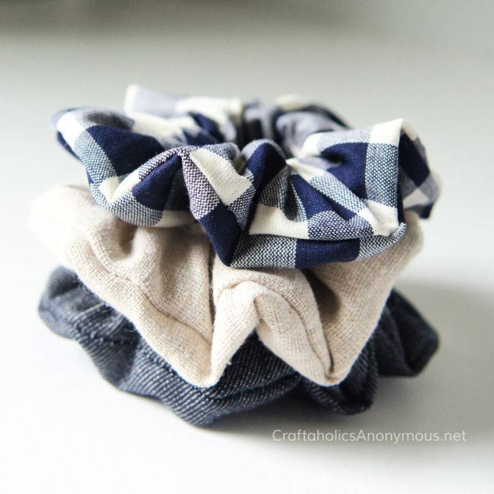 Sew a Scrunchie With Written Instructions