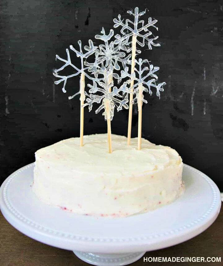 Snowflake Cake Topper Using Hot Glue