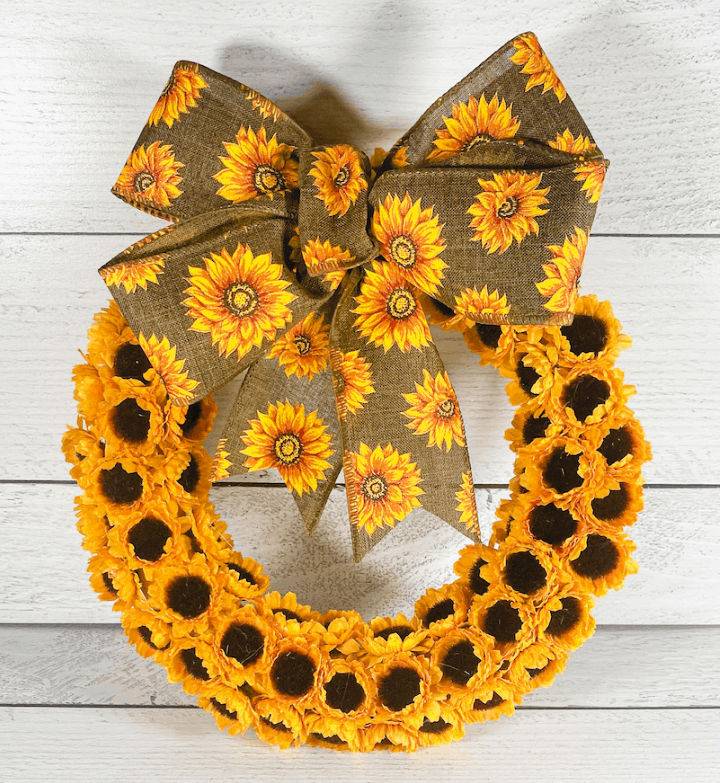 Make a Sunflower Wreath With a Burlap Bow