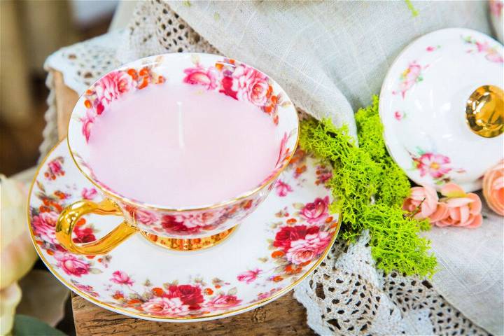 Turn Ordinary Tea Cups Into Candles