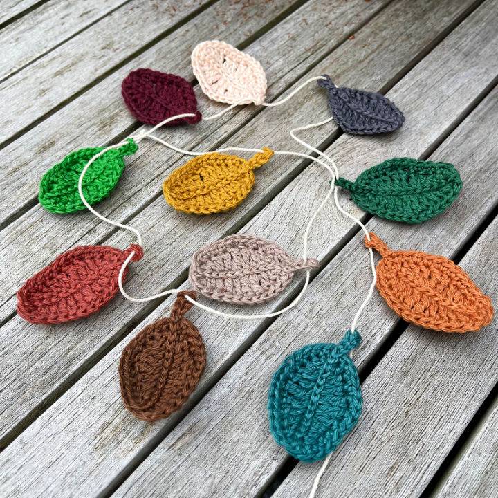 Cool Crochet Leaves Garland Pattern
