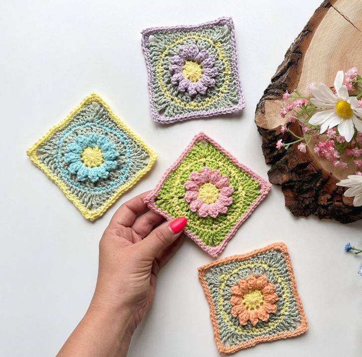 Crochet Elloth Granny Square Free PDF Pattern