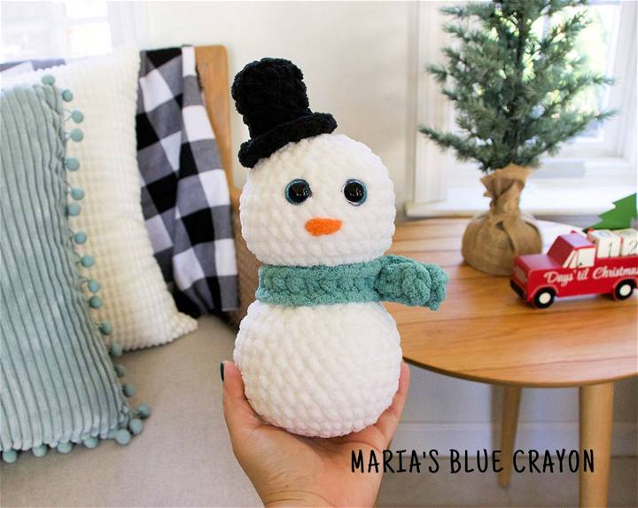 Crochet Snowman Plushie Free Pattern