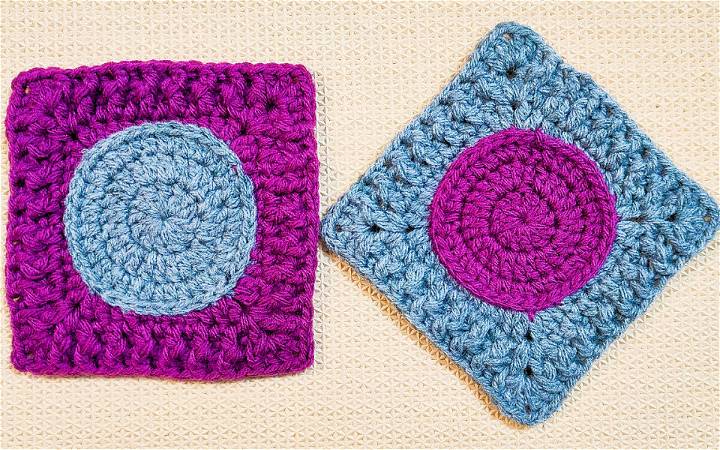 Crochet Textured Granny Square Block Pattern