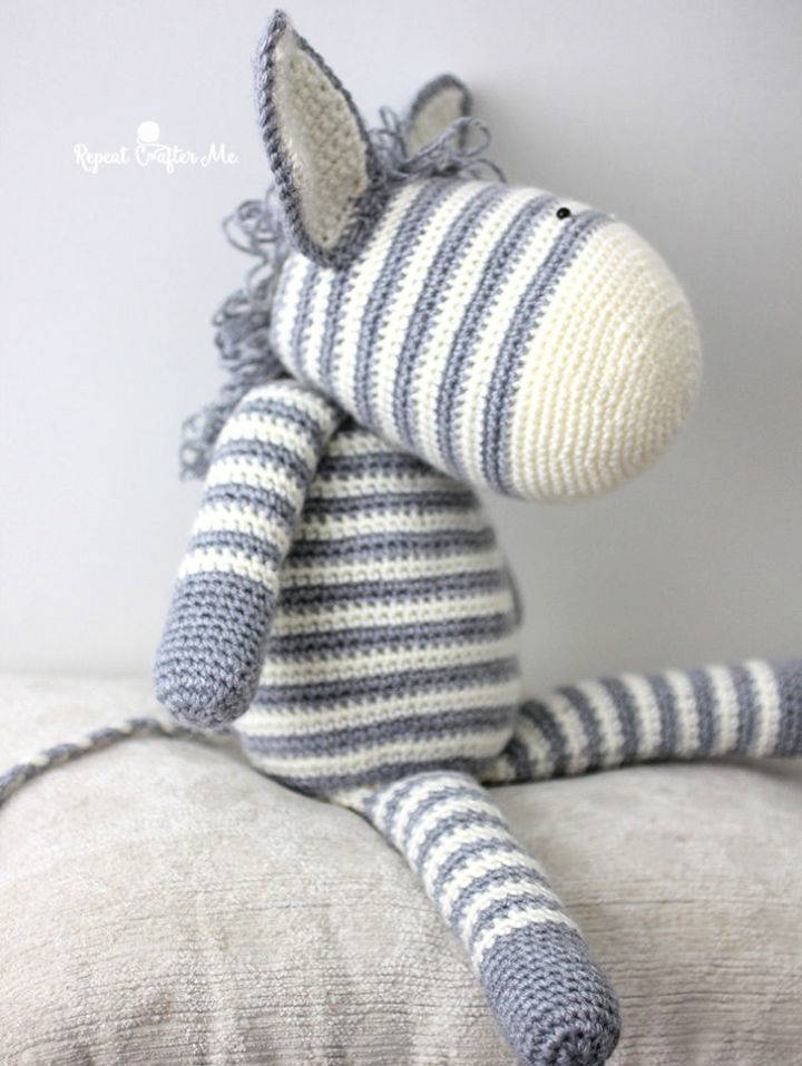 Free Crochet Pattern for Zebra