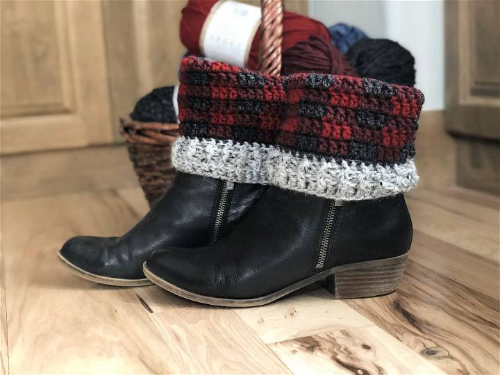 Adorable Crochet Plaid Boot Cuffs Idea