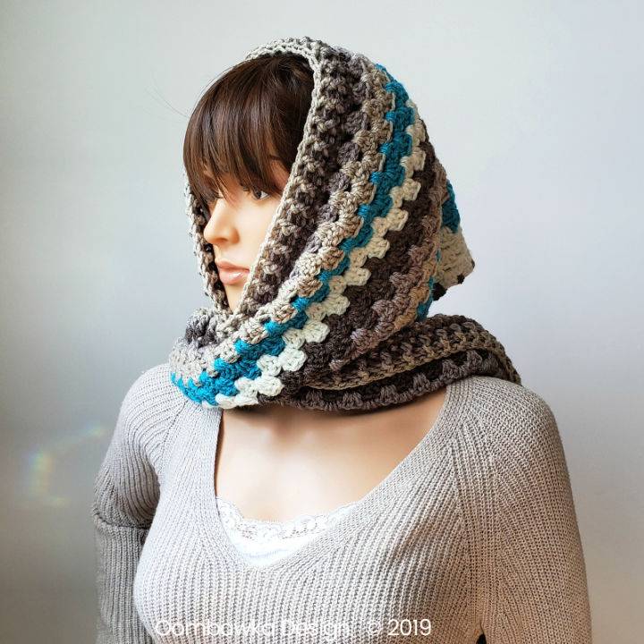 Adorable Crochet Winter's Coming Hooded Scarf Idea