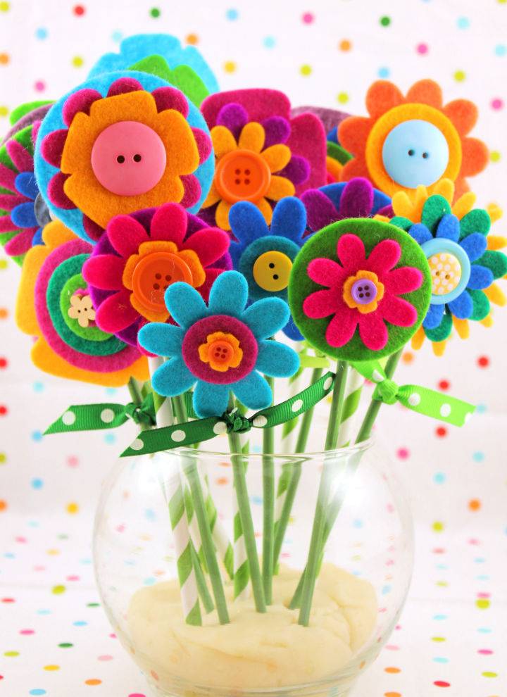 Adorable DIY Felt Flowers