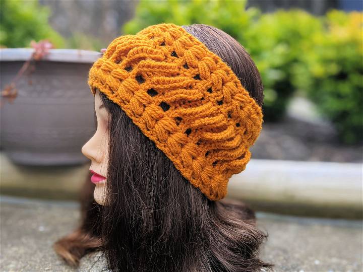 Beautiful Crochet Goldenberry Headband Pattern